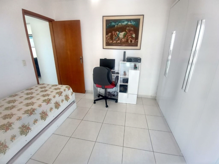 Foto REO1117235