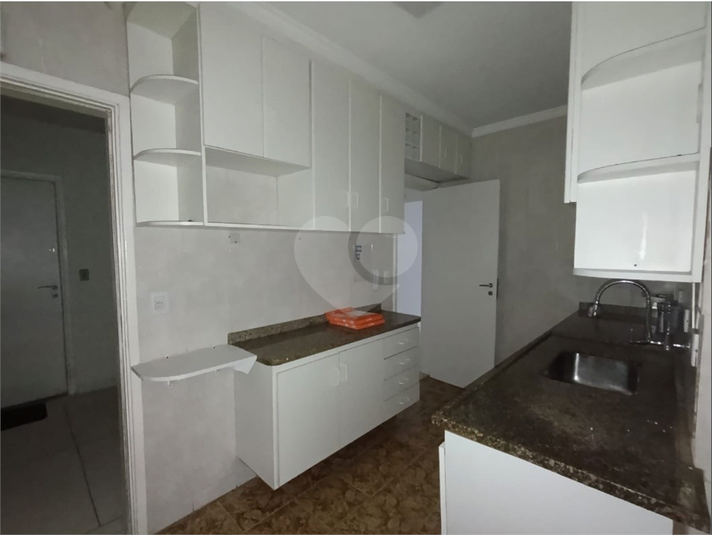 Foto REO1117238