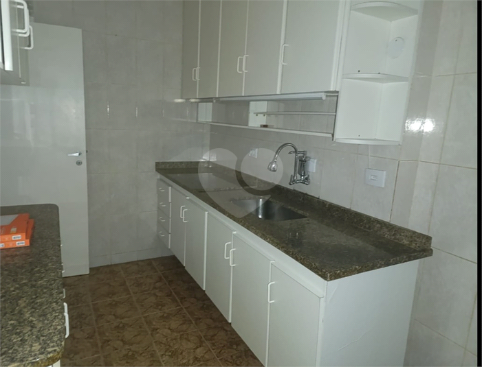 Foto REO1117238
