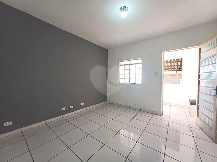 Foto REO1117239
