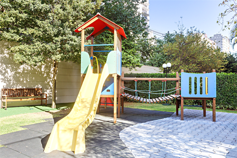Foto REO1117246