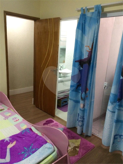 Foto REO1117249