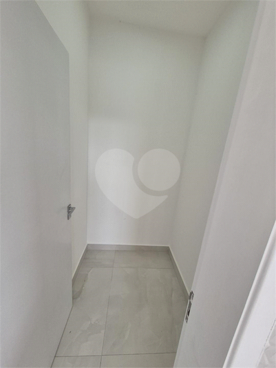 Foto REO1117251