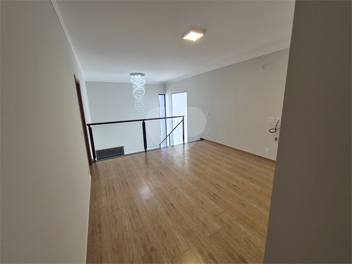 Foto REO1117254