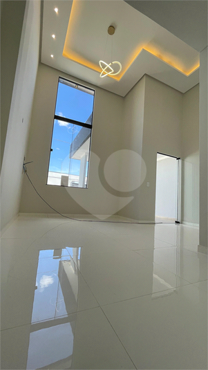 Foto REO1117274