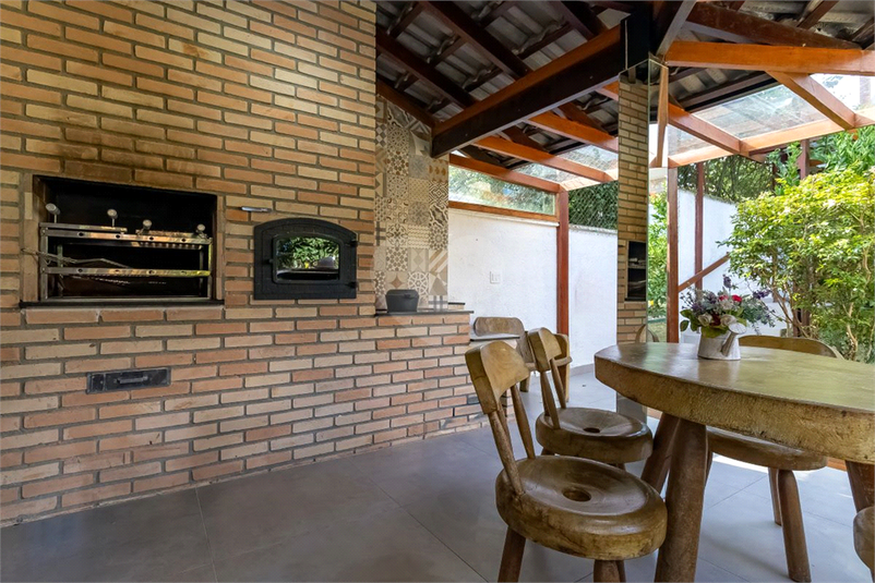 Foto REO1117294