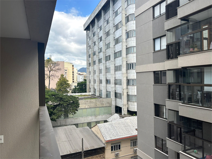 Foto REO1117305