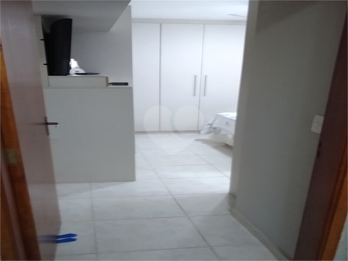 Foto REO1117318