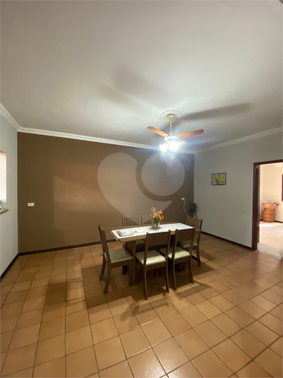 Foto REO1117327