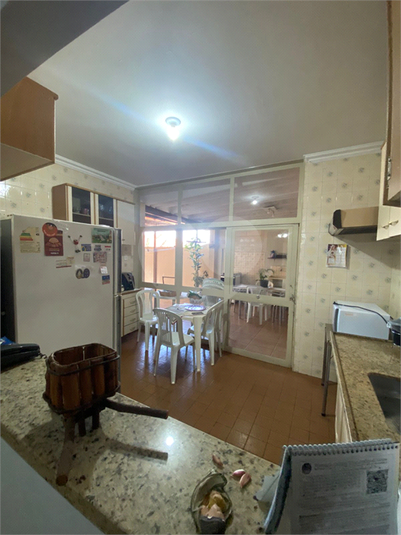 Foto REO1117327