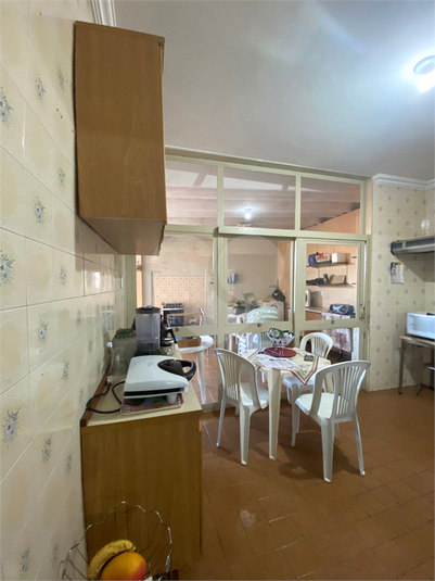 Foto REO1117327