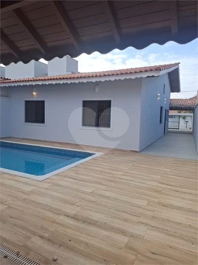 Foto REO1117334