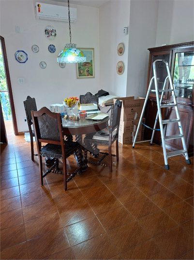 Foto REO1117336