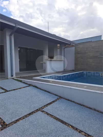 Foto REO1117342