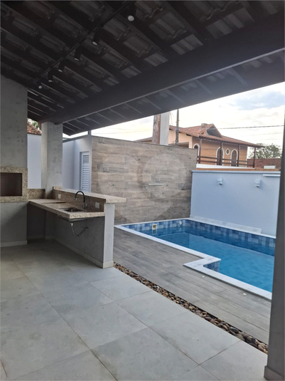 Foto REO1117342
