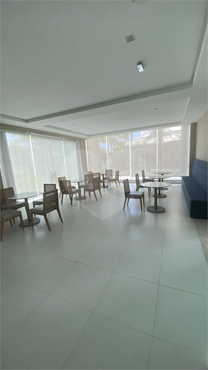 Foto REO1117345