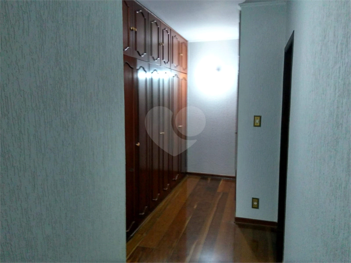 Foto REO1117351