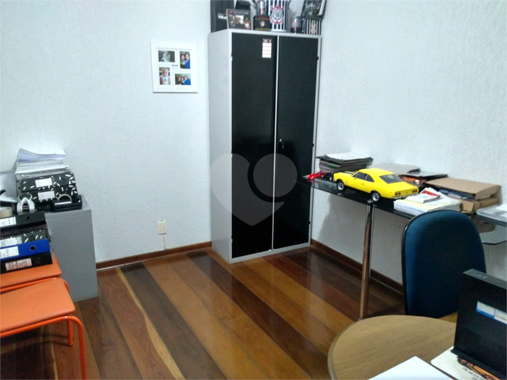 Foto REO1117351