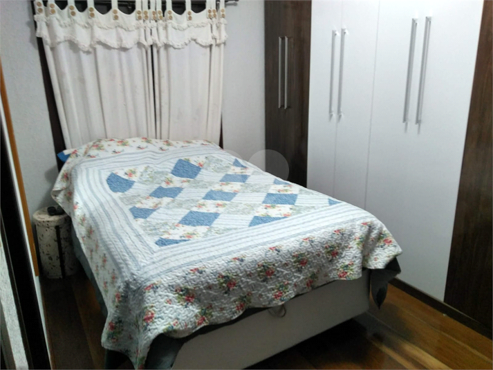 Foto REO1117351