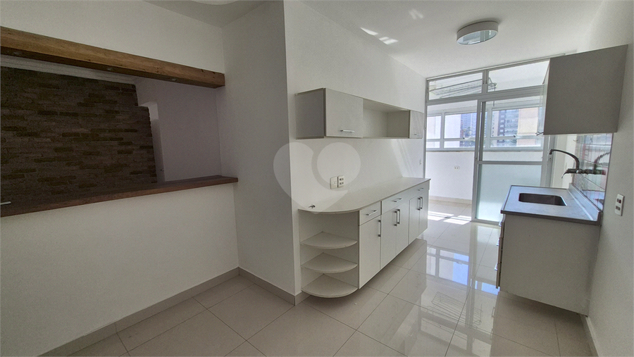 Foto REO1117361