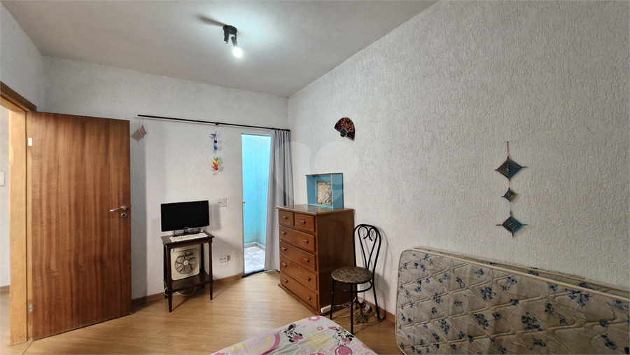 Foto REO1117373