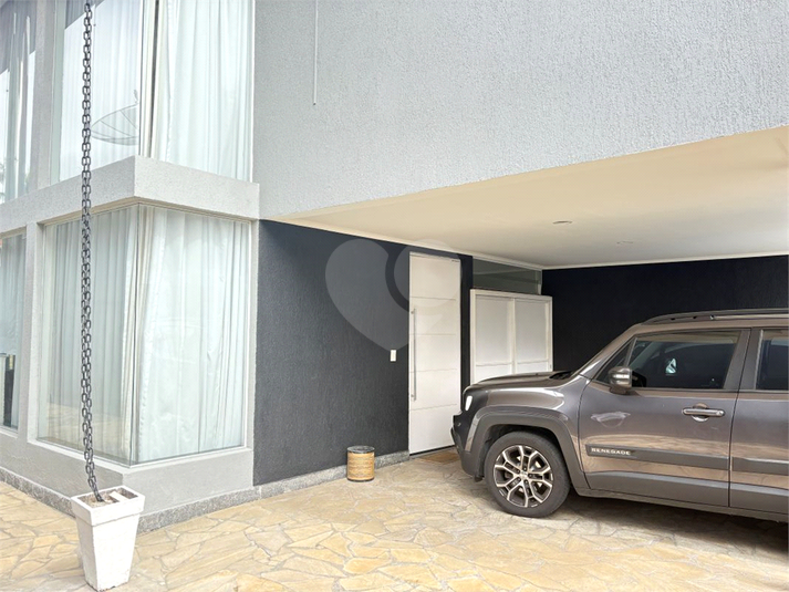 Foto REO1117376
