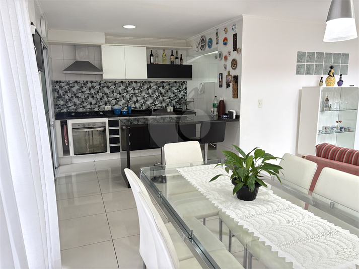 Foto REO1117376