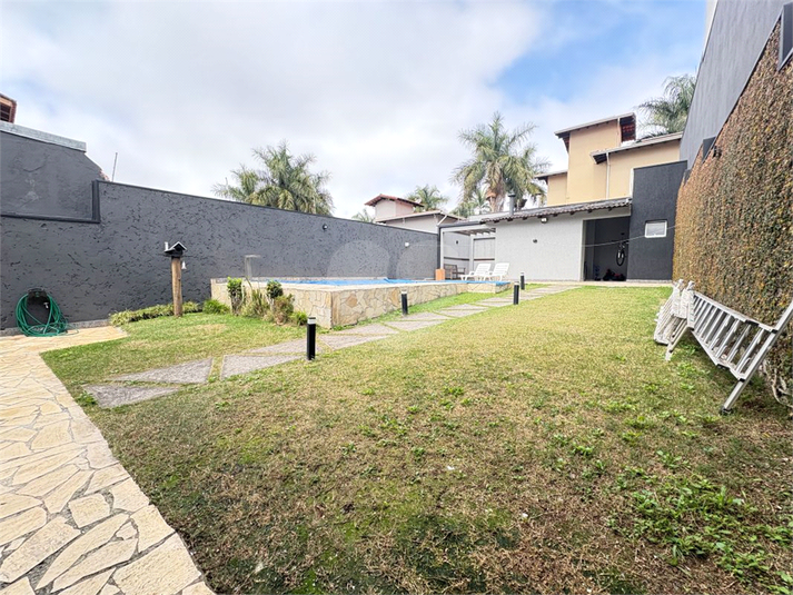 Foto REO1117376