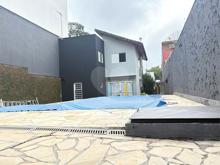 Foto REO1117376