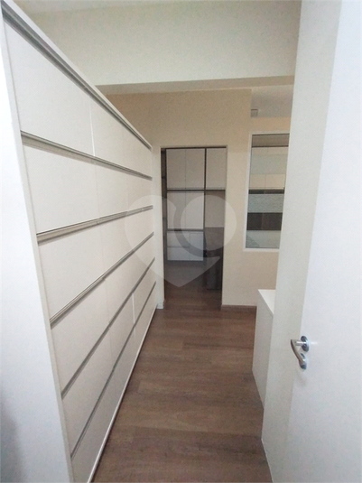 Foto REO1117383