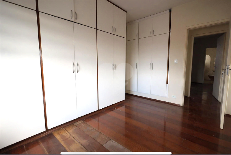 Foto REO1117385