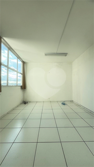 Foto REO1117386