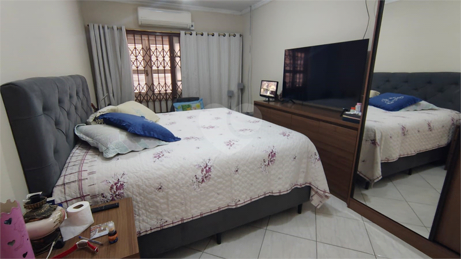 Foto REO1117393
