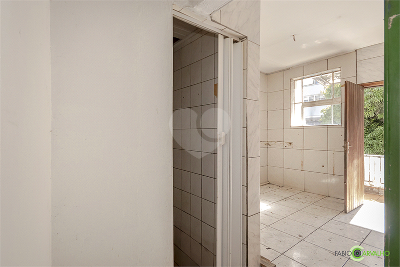 Foto REO1117405