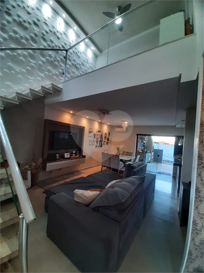 Foto REO1117407