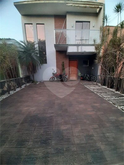 Foto REO1117407