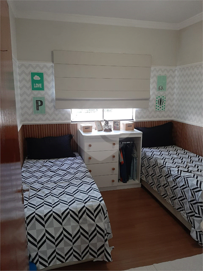 Foto REO1117407