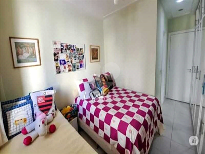 Foto REO1117409