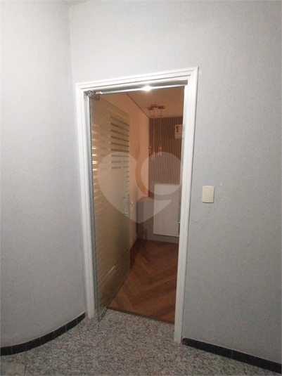 Foto REO1117412
