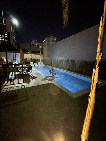 Foto REO1117416