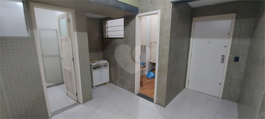 Foto REO1117423