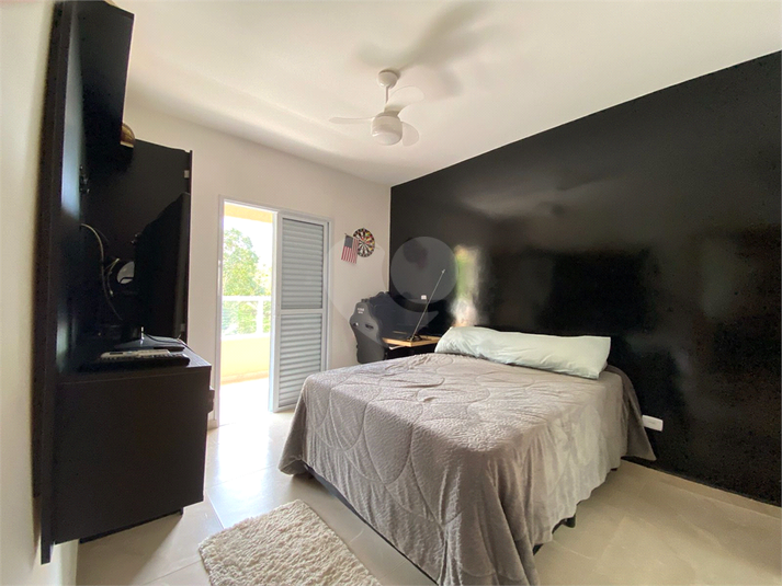 Foto REO1117424
