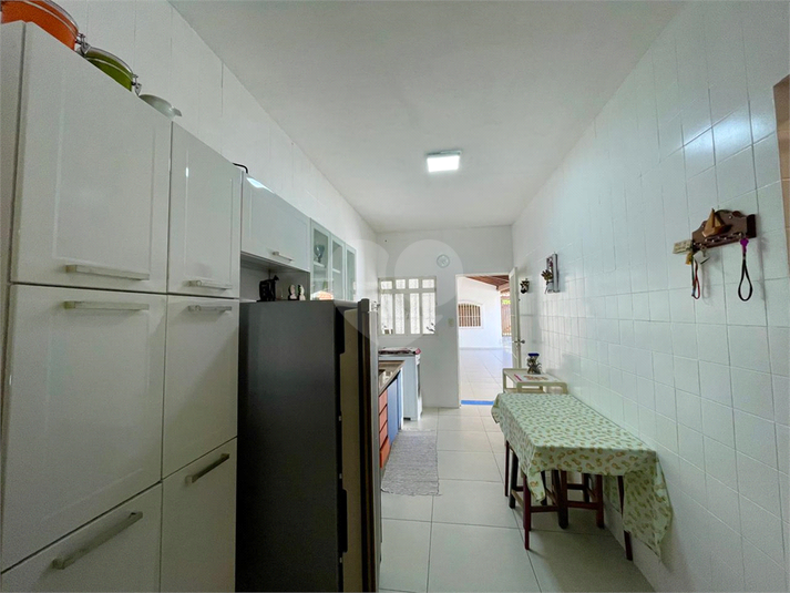 Foto REO1117427