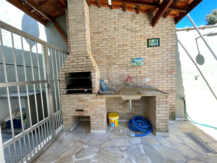 Foto REO1117427