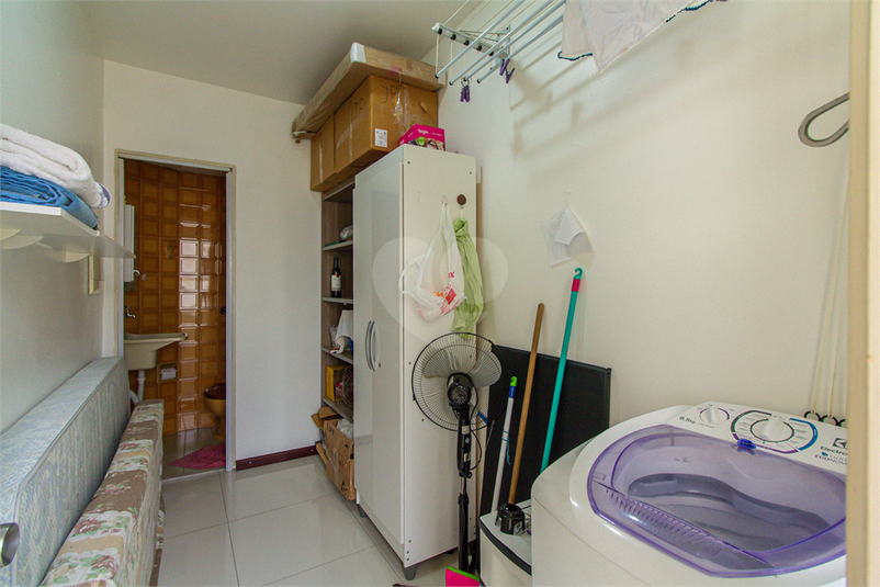 Foto REO1117433