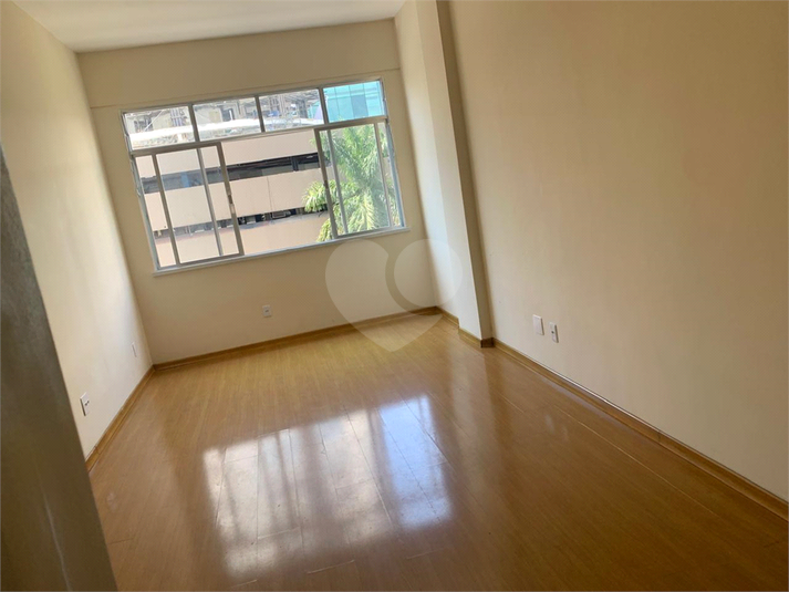 Foto REO1117434