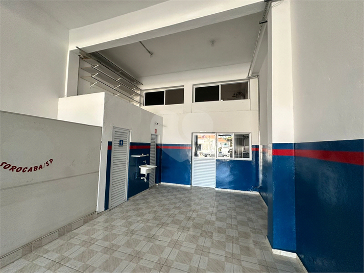 Foto REO1117437