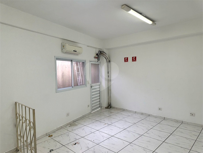 Foto REO1117437