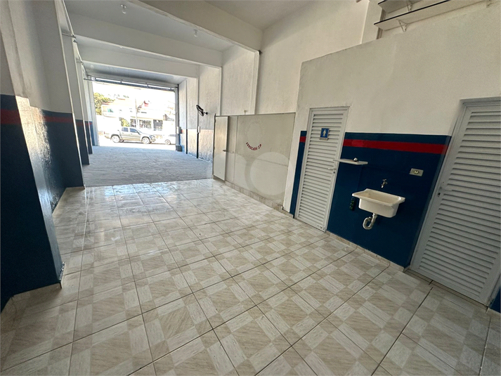 Foto REO1117437