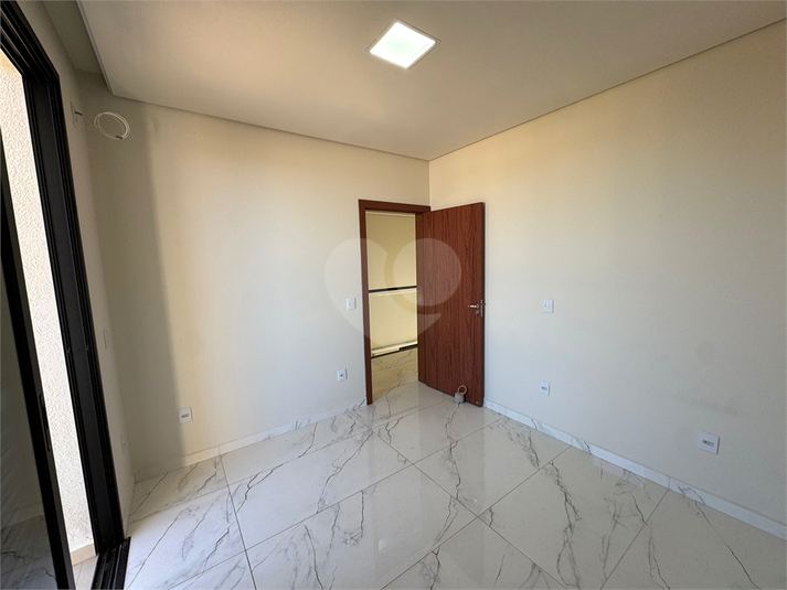 Foto REO1117441